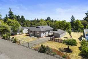 2228 Eastview Ave NE, Bremerton, WA 98310 - Photo 1