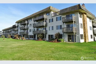 615 Ocean Shores Boulevard NW #210, Ocean Shores, WA 98569 - Photo 1