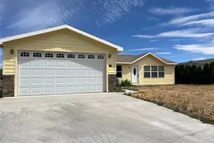812 Rainier Dr, Kittitas, WA 98934 - Photo 1