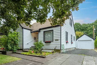 1333 21st Avenue, Longview, WA 98632 - Photo 1