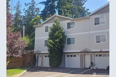 6907 Rainier Drive E #1B, Everett, WA 98203 - Photo 1