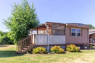 838 W Axton Rd, Bellingham, WA 98226 - Photo 1