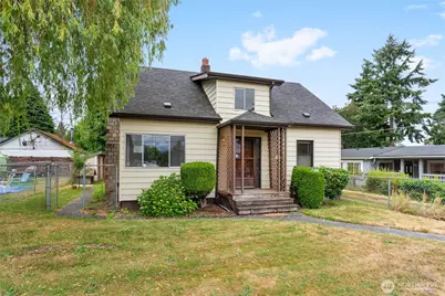 10045 1st Avenue S, Seattle, WA 98168 - Photo 1