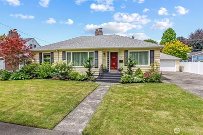 1427 19th Ave, Longview, WA 98632 - Photo 1