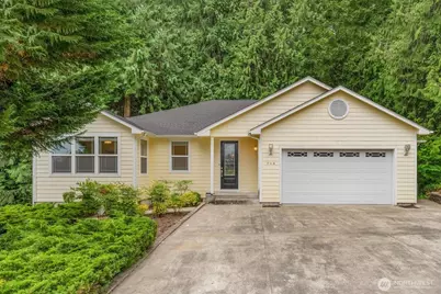 243 W St James Place, Longview, WA 98632 - Photo 1