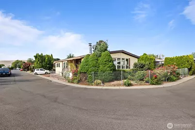 105 W Washington Avenue #36, Yakima, WA 98903 - Photo 1