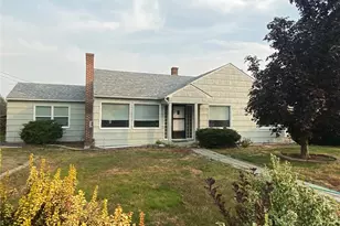 1242 Cherry St, Wenatchee, WA 98801 - Photo 1