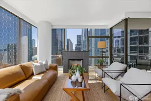 820 Blanchard St, Seattle, WA 98121 - Photo 1