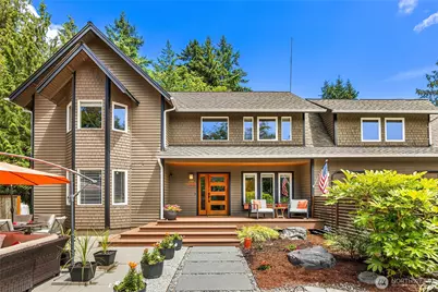 12168 Viewcrest Place NE, Bainbridge Island, WA 98110 - Photo 1