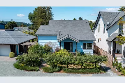 307 Center St, La Conner, WA 98257 - Photo 1