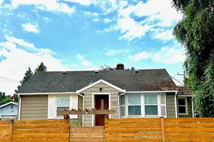 10204 19th Ave SW, Seattle, WA 98146 - Photo 1