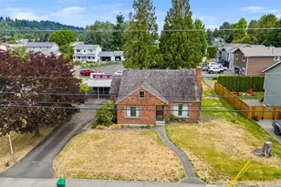 110 3rd Ave SW, Pacific, WA 98047 - Photo 1