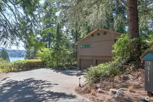 9411 SE 54th St, Mercer Island, WA 98040 - Photo 1