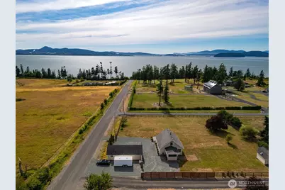 12515 Persons Road, Bow, WA 98232 - Photo 1