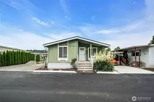 10715 63rd St Ct E, Puyallup, WA 98372 - Photo 1