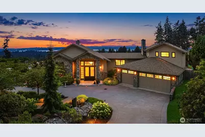 9620 NE 28th Street, Clyde Hill, WA 98004 - Photo 1