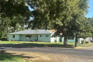 214 N 2nd St, Dayton, WA 99328 - Photo 1