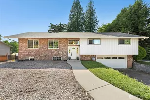 3114 38th Ave NW, Gig Harbor, WA 98335 - Photo 1