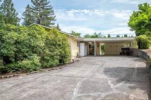 2102 Burcham St, Kelso, WA 98626 - Photo 1