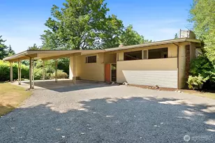 4728 86th Ave SE, Mercer Island, WA 98040 - Photo 1