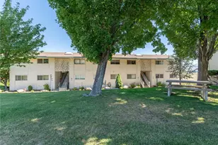 10 S Cove Ave, Wenatchee, WA 98801 - Photo 1