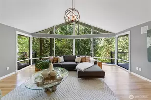 3718 130th Ave NE, Bellevue, WA 98005 - Photo 1