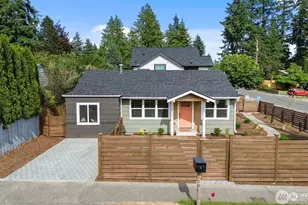 12302 5th Ave NE, Seattle, WA 98125 - Photo 1