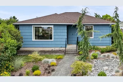 926 W Tenth Street, Port Angeles, WA 98363 - Photo 1