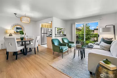 12056 15th Avenue NE #204, Seattle, WA 98125 - Photo 1