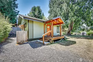 2219 Rose St, Port Townsend, WA 98368 - Photo 1