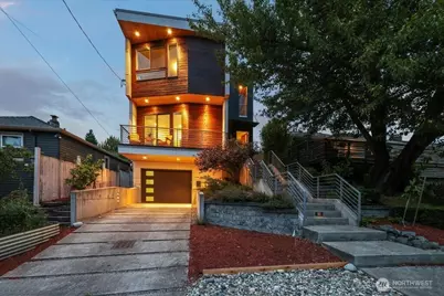 4113 Palatine Avenue N, Seattle, WA 98103 - Photo 1