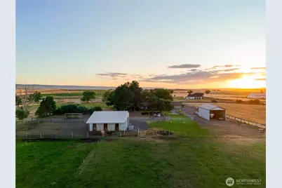 1135 Locher Road, Touchet, WA 99360 - Photo 1