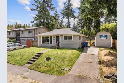 14047 Meridian Avenue N, Seattle, WA 98133 - Photo 1