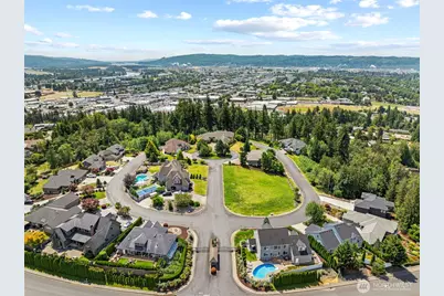 2 Center Court, Longview, WA 98632 - Photo 1