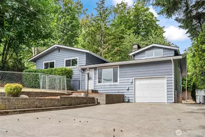 17611 118th Avenue SE, Renton, WA 98058 - Photo 1