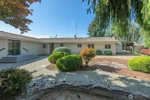 2265 5th St NE, East Wenatchee, WA 98802 - Photo 1