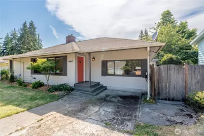 16047 Ashworth Avenue N, Shoreline, WA 98133 - Photo 1