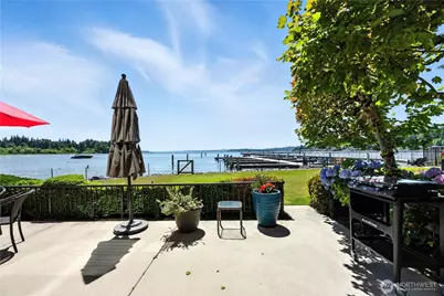 9717 NE Juanita Drive #101, Kirkland, WA 98034 - Photo 1