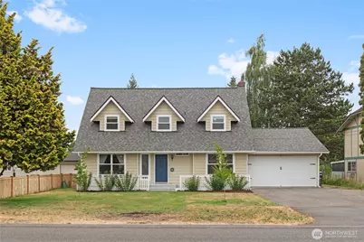 717 16th Street SW, Puyallup, WA 98371 - Photo 1