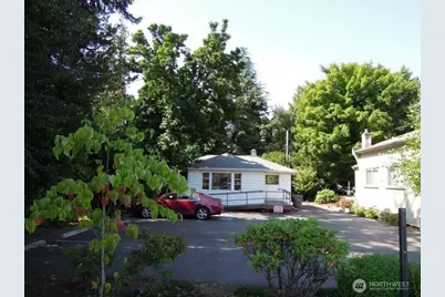 75 Front Street S, Issaquah, WA 98027 - Photo 1