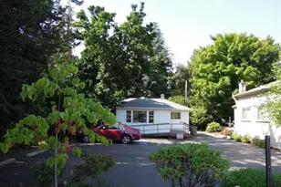 75 Front St S, Issaquah, WA 98027 - Photo 1