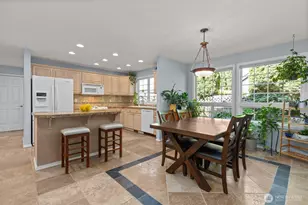 13804 SE 255th Pl, Kent, WA 98042 - Photo 1