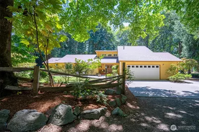 2327 31st Avenue NW, Olympia, WA 98502 - Photo 1