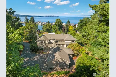 10319 NE Lafayette Avenue, Bainbridge Island, WA 98110 - Photo 1