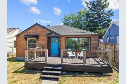7924 14th Avenue SW, Seattle, WA 98106 - Photo 1