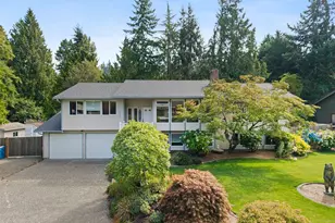 17215 77th Ave W, Edmonds, WA 98026 - Photo 1