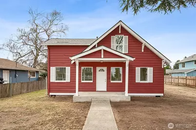 910 E 60th Street, Tacoma, WA 98404 - Photo 1