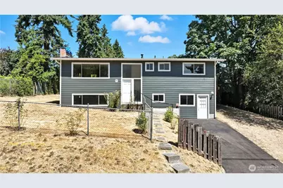 2927 203rd Street SW, Lynnwood, WA 98036 - Photo 1