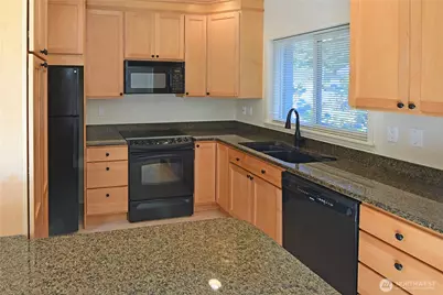 14421 118th Avenue NE, Kirkland, WA 98034 - Photo 1