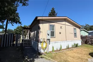 10426 11th Ave Ct S, Tacoma, WA 98444 - Photo 1